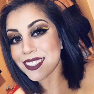 Meet your Posher, Daniela